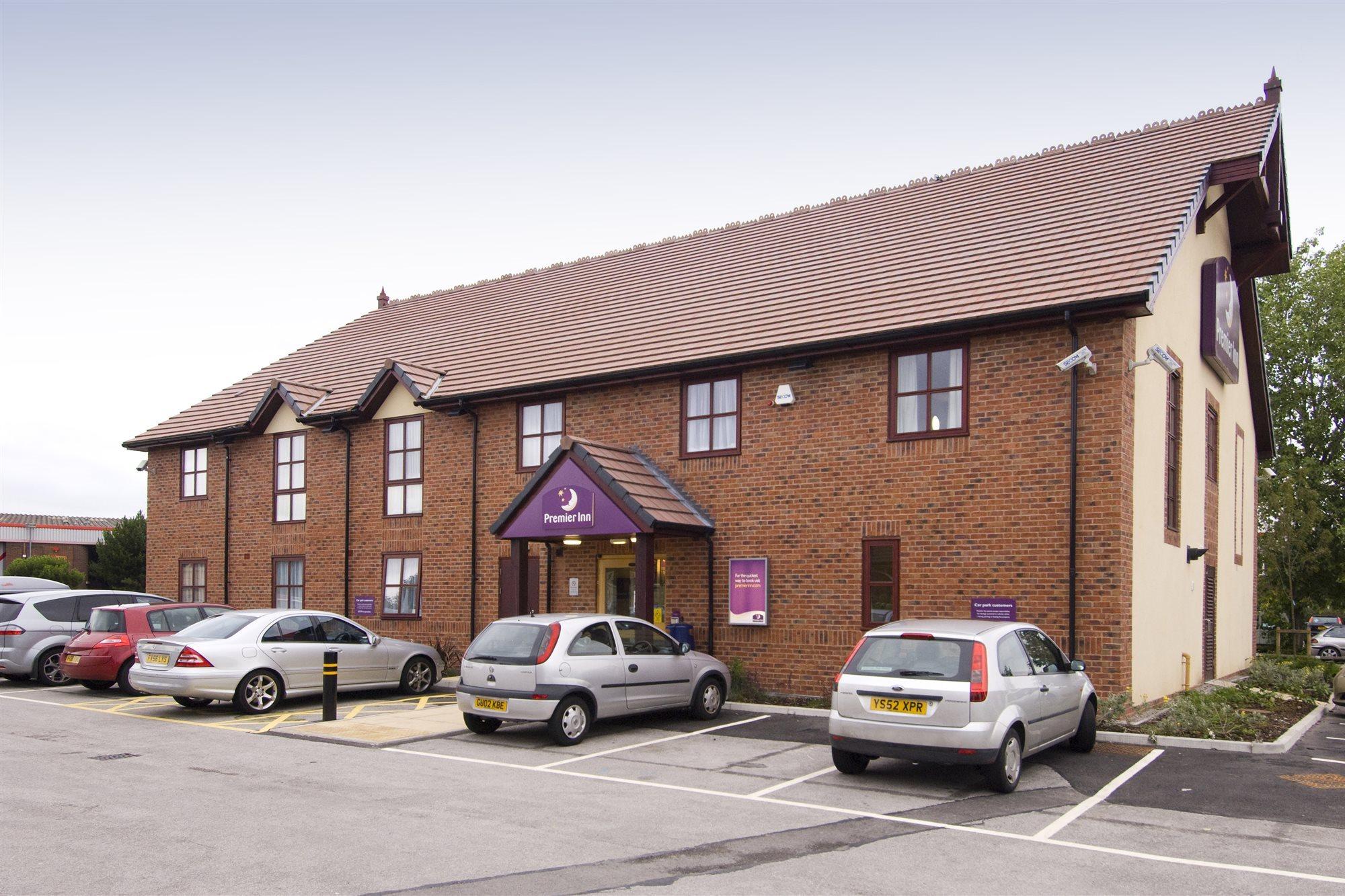 Premier Inn Crewe Central Εξωτερικό φωτογραφία