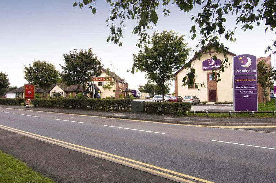 Premier Inn Crewe Central Εξωτερικό φωτογραφία