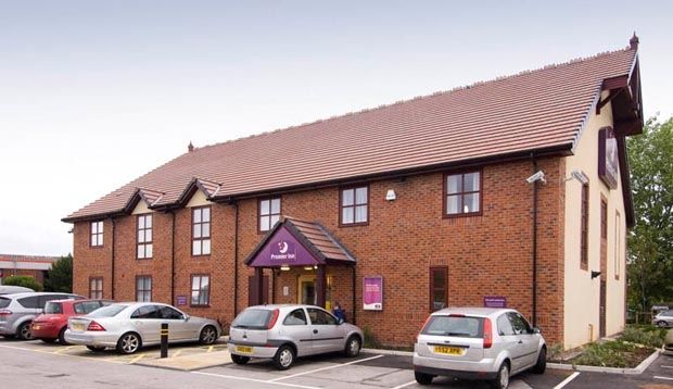 Premier Inn Crewe Central Εξωτερικό φωτογραφία